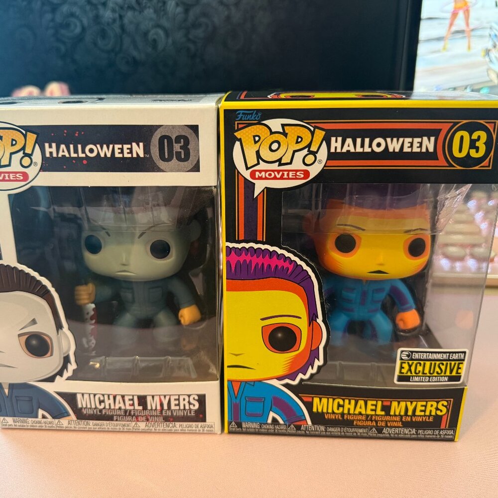 Funko Pop! Michael Myers #03 & Michael Myers (Entertainment Earth Exclusive) #03